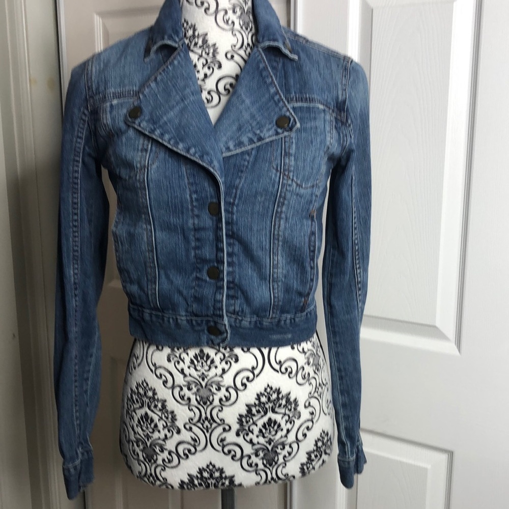 Bullhead Black Crop Jean Jacket M V Neck Long Sleeve Pockets
